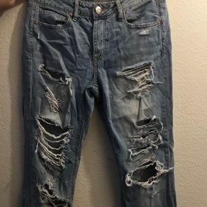 New American Eagle distressed jeans size 4 regular